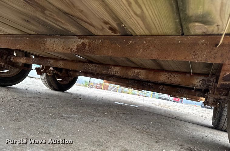 image for item EA2117 1993 Shop built equipment trailer with fluid mixing system