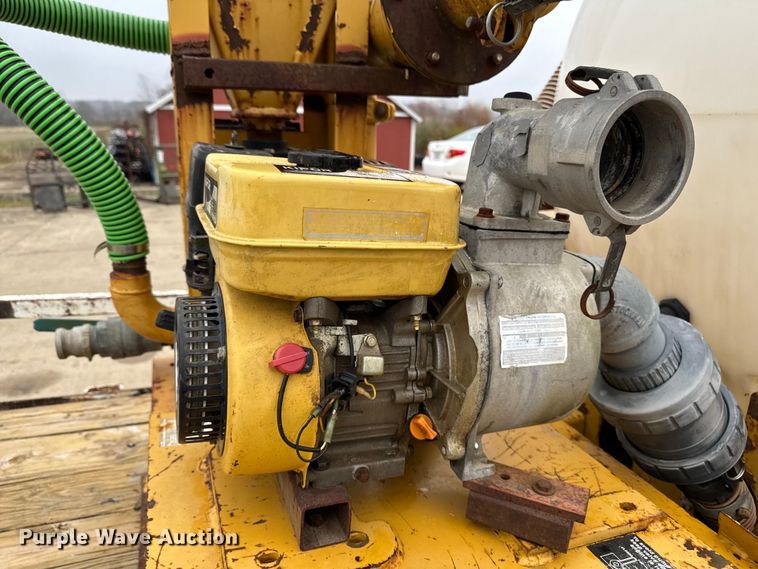 image for item EA2117 1993 Shop built equipment trailer with fluid mixing system