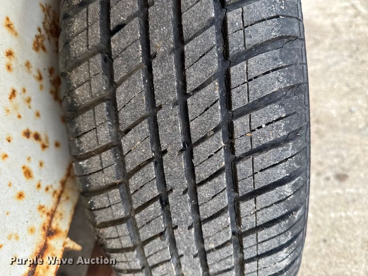 image for item EA2117 1993 Shop built equipment trailer with fluid mixing system