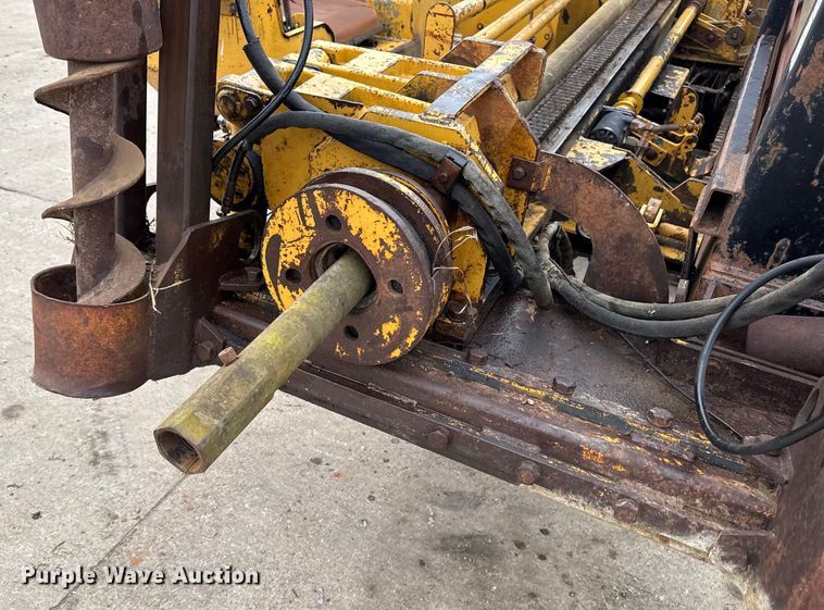 image for item EA2119 1997 Vermeer D24x40 directional boring unit