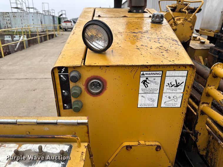 image for item EA2119 1997 Vermeer D24x40 directional boring unit