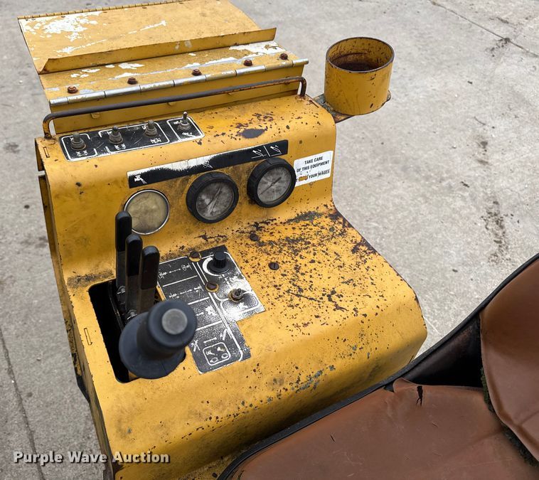 image for item EA2119 1997 Vermeer D24x40 directional boring unit