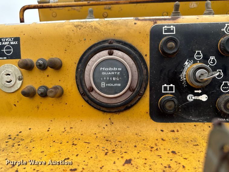 image for item EA2119 1997 Vermeer D24x40 directional boring unit