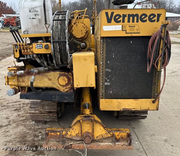 image for item EA2119 1997 Vermeer D24x40 directional boring unit