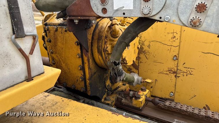 image for item EA2119 1997 Vermeer D24x40 directional boring unit