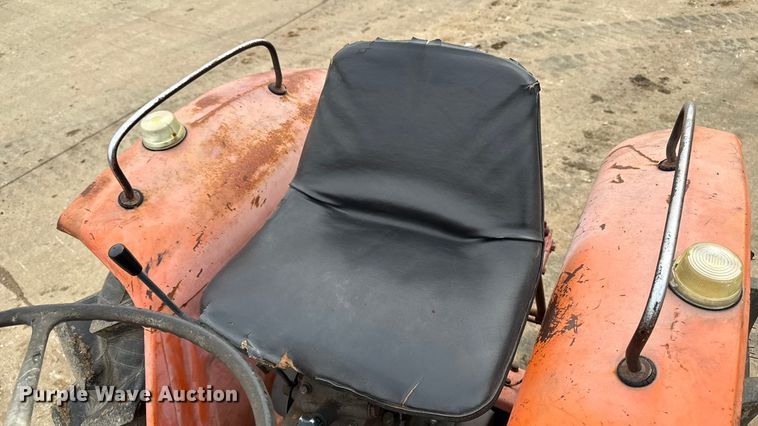 image for item EA2121 Kubota MFWD tractor