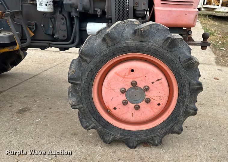 image for item EA2121 Kubota MFWD tractor