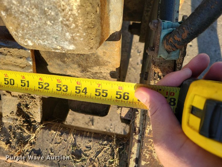 image for item EA2733 Ingersoll Rand SD-40F single drum vibratory roller