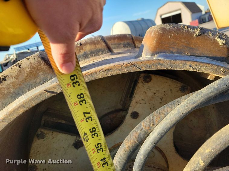 image for item EA2733 Ingersoll Rand SD-40F single drum vibratory roller