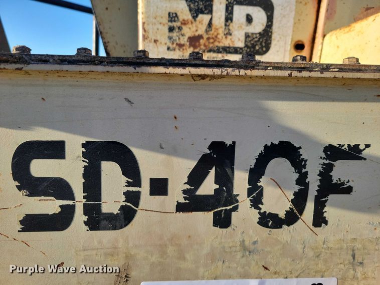 image for item EA2733 Ingersoll Rand SD-40F single drum vibratory roller