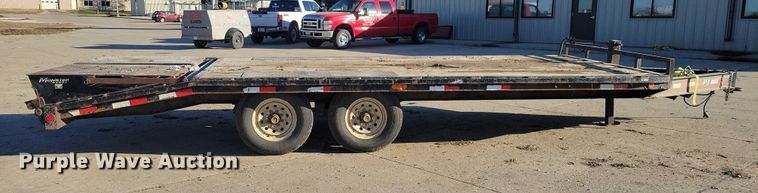 image for item EA2735 2015 PJ F8202 equipment trailer