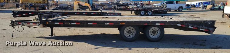 image for item EA2735 2015 PJ F8202 equipment trailer