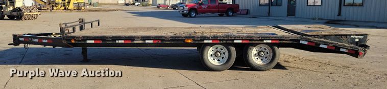 image for item EA2736 2015 PJ F8202 equipment trailer