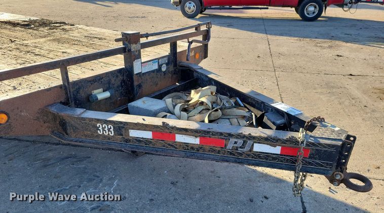 image for item EA2736 2015 PJ F8202 equipment trailer