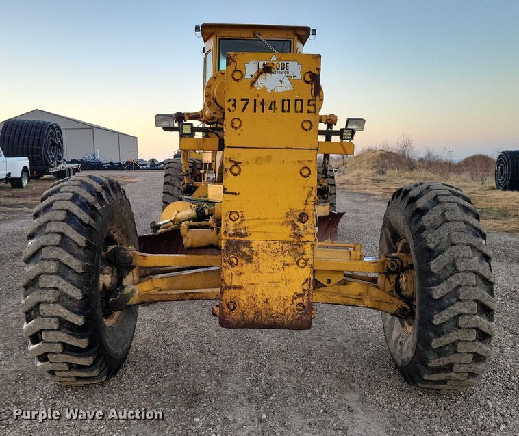 MOTOCONFORMADORA CATERPILLAR 16 1968