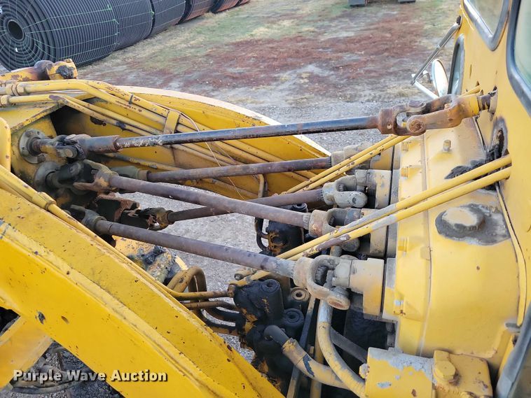 image for item EA2739 1968 Caterpillar 16 rigid frame motor grader