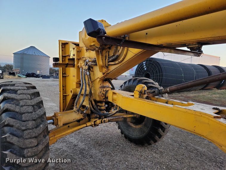 image for item EA2739 1968 Caterpillar 16 rigid frame motor grader