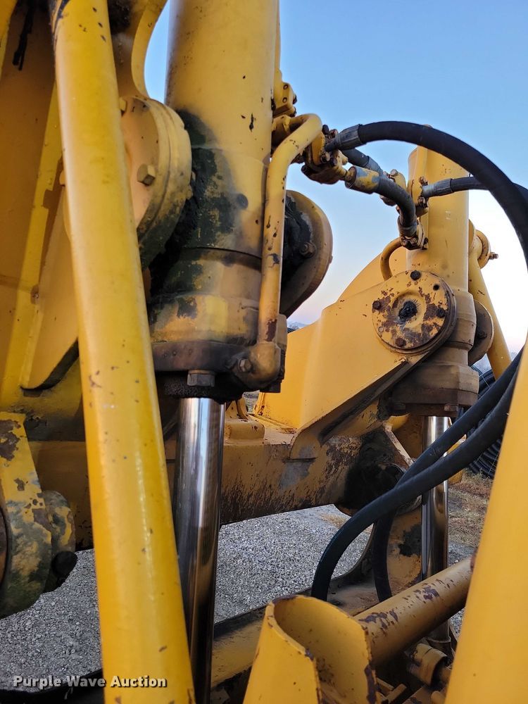 image for item EA2739 1968 Caterpillar 16 rigid frame motor grader