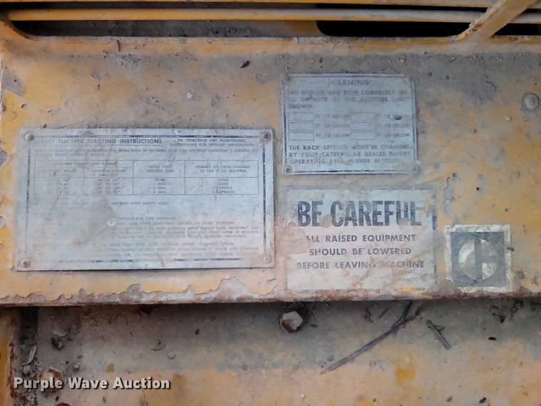 image for item EA2739 1968 Caterpillar 16 rigid frame motor grader