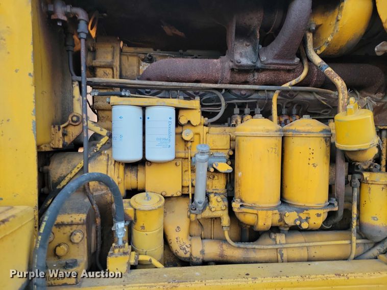 image for item EA2739 1968 Caterpillar 16 rigid frame motor grader