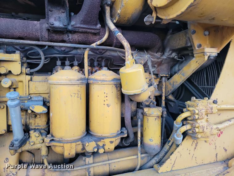 image for item EA2739 1968 Caterpillar 16 rigid frame motor grader