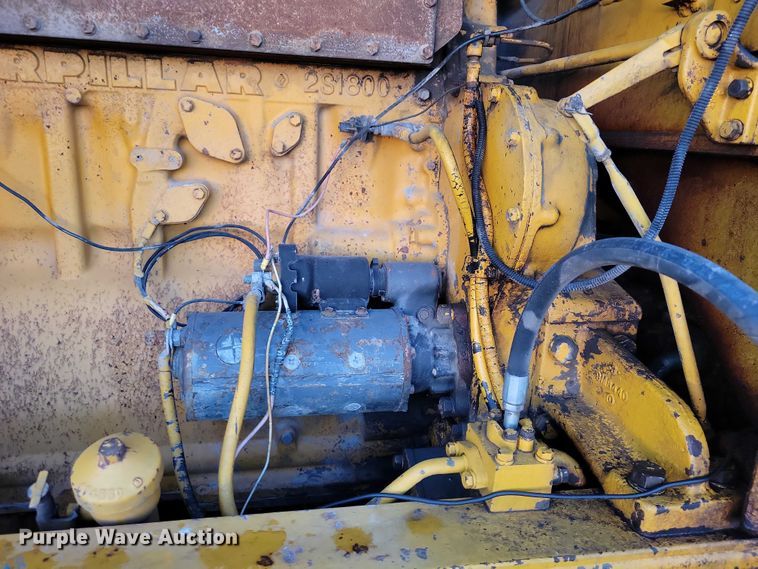image for item EA2739 1968 Caterpillar 16 rigid frame motor grader