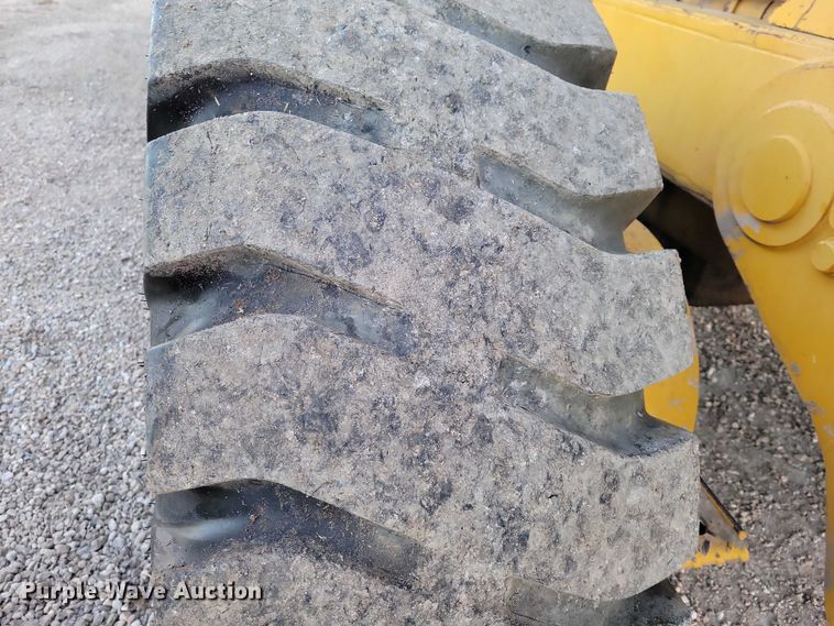 image for item EA2739 1968 Caterpillar 16 rigid frame motor grader