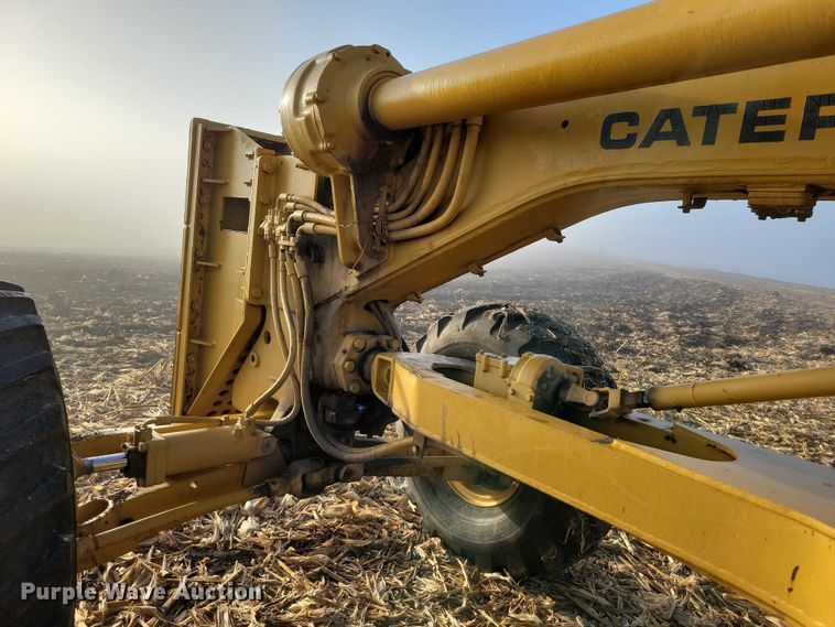 image for item EA2740 1973 Caterpillar 16 rigid frame motor grader