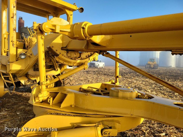 image for item EA2740 1973 Caterpillar 16 rigid frame motor grader