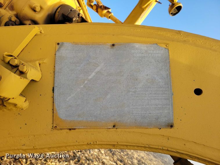 image for item EA2740 1973 Caterpillar 16 rigid frame motor grader