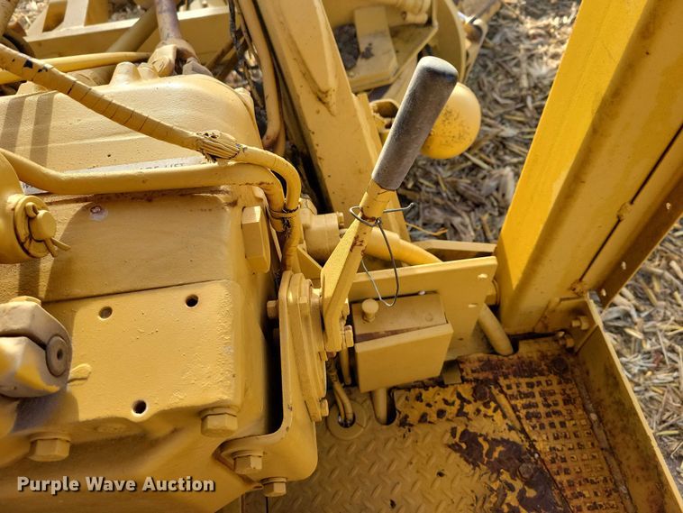 image for item EA2740 1973 Caterpillar 16 rigid frame motor grader