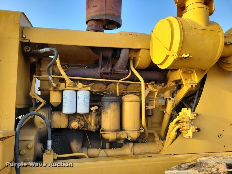 image for item EA2740 1973 Caterpillar 16 rigid frame motor grader