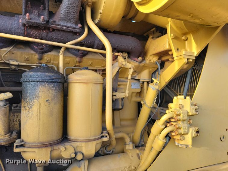 image for item EA2740 1973 Caterpillar 16 rigid frame motor grader