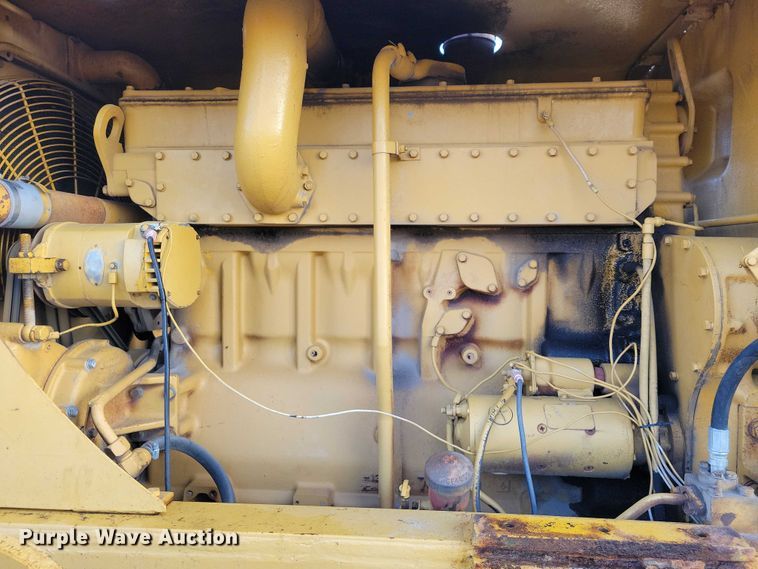 image for item EA2740 1973 Caterpillar 16 rigid frame motor grader