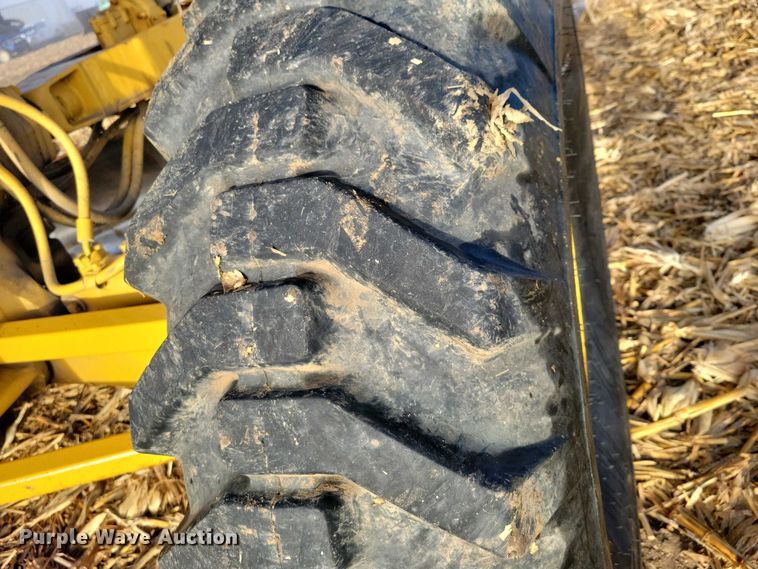 image for item EA2740 1973 Caterpillar 16 rigid frame motor grader