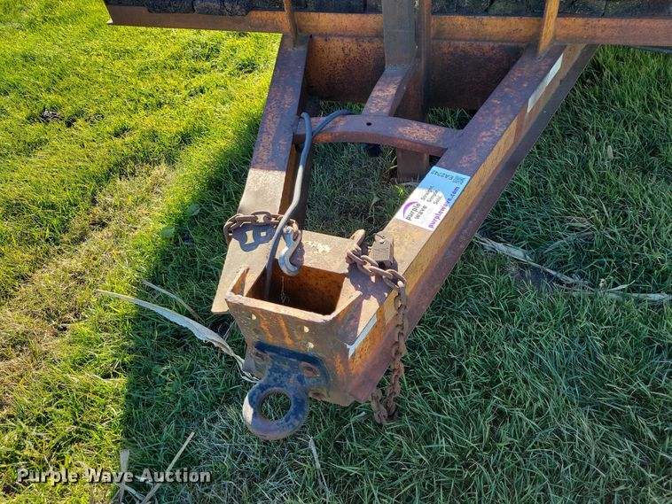 image for item EA2742 1995 Econoline MP425DF equipment trailer