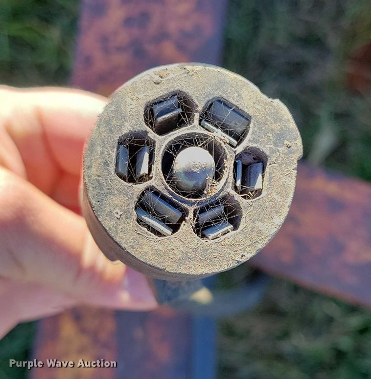 image for item EA2742 1995 Econoline MP425DF equipment trailer