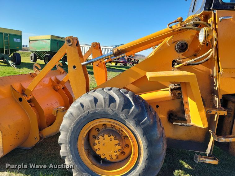 image for item EA2749 Case W20 wheel loader