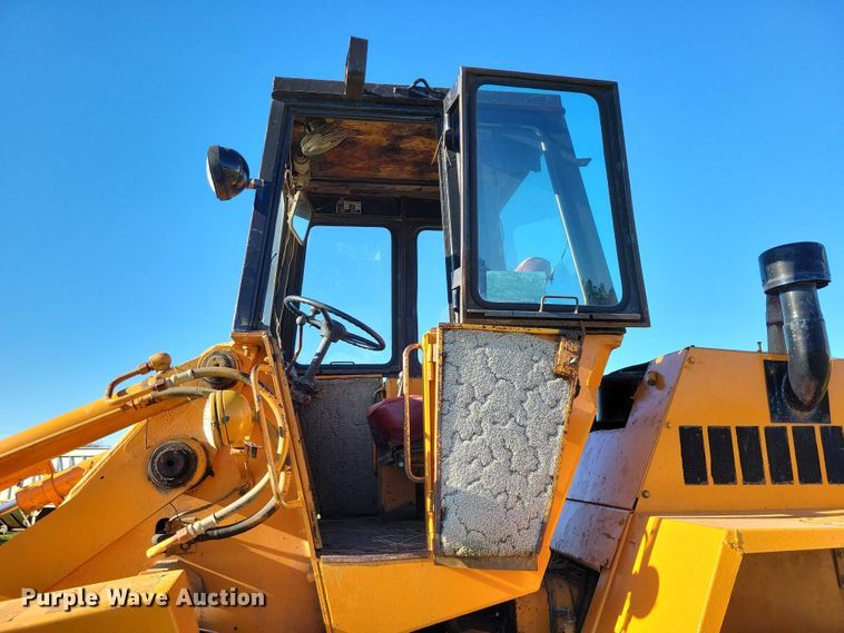 image for item EA2749 Case W20 wheel loader
