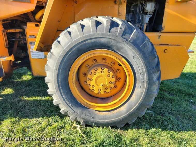 image for item EA2749 Case W20 wheel loader