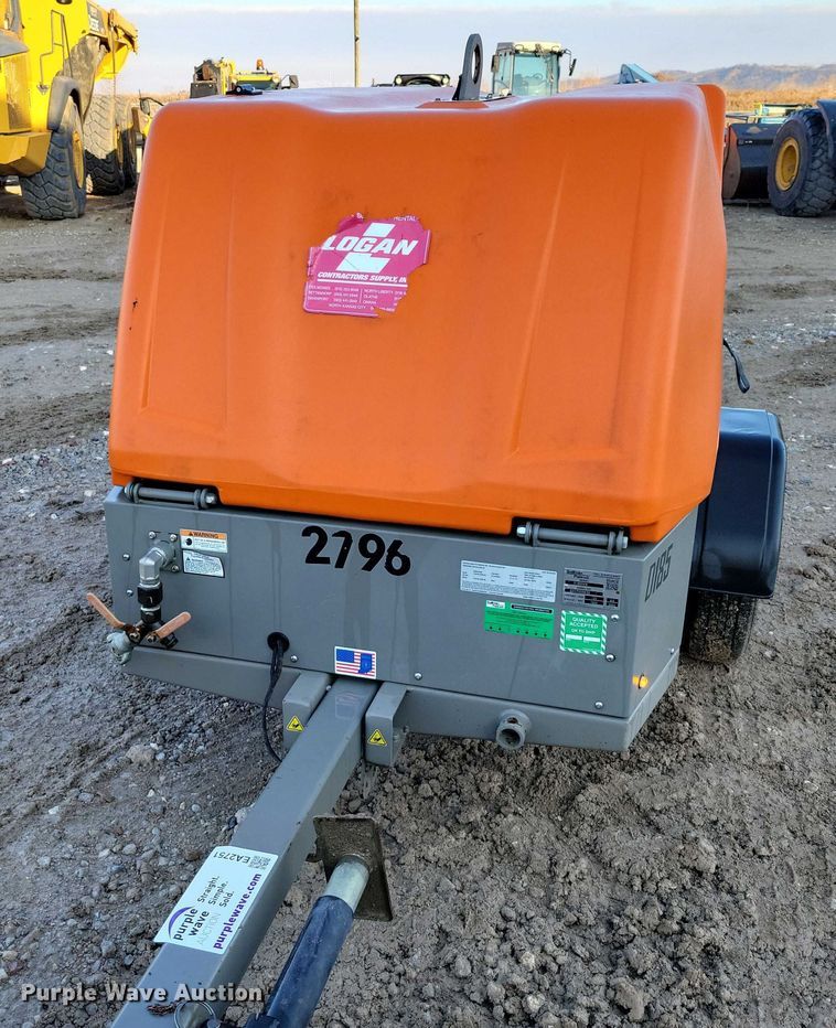 image for item EA2751 2022 Sullivan Palatek D185PKR air compressor