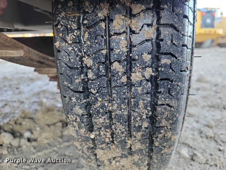 image for item EA2751 2022 Sullivan Palatek D185PKR air compressor