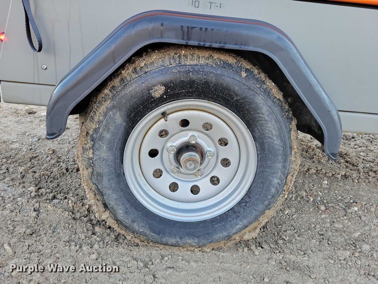 image for item EA2751 2022 Sullivan Palatek D185PKR air compressor