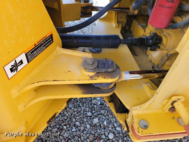 image for item EA2752 1999 John Deere 544H wheel loader