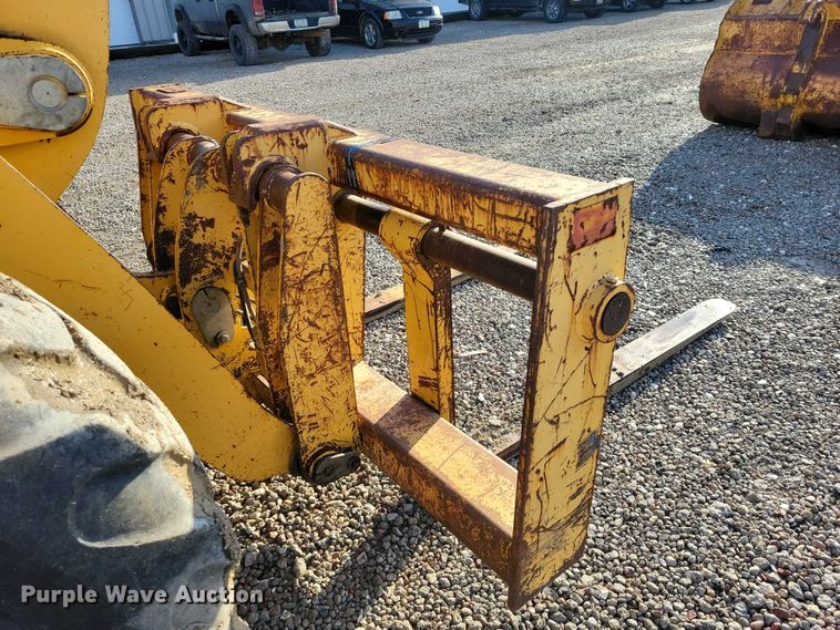 image for item EA2752 1999 John Deere 544H wheel loader