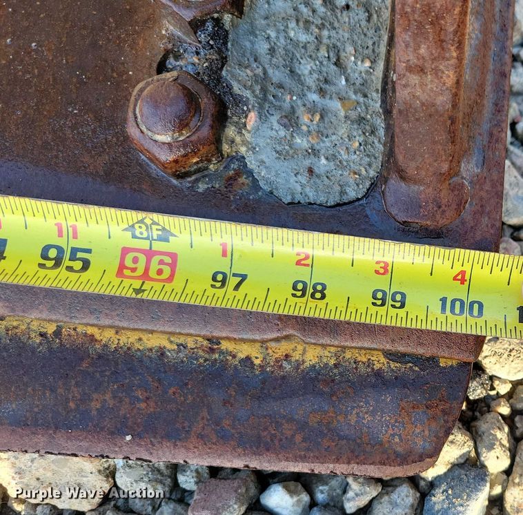 image for item EA2752 1999 John Deere 544H wheel loader