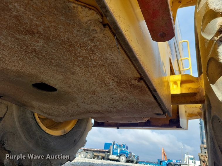 image for item EA2752 1999 John Deere 544H wheel loader