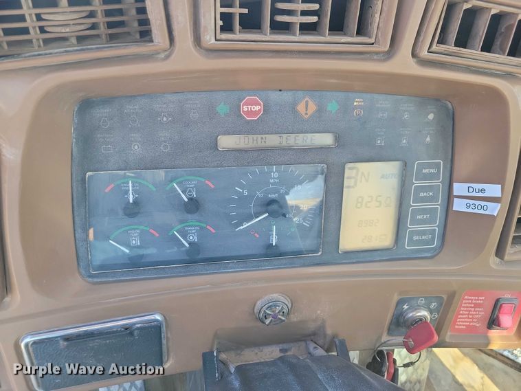 image for item EA2752 1999 John Deere 544H wheel loader