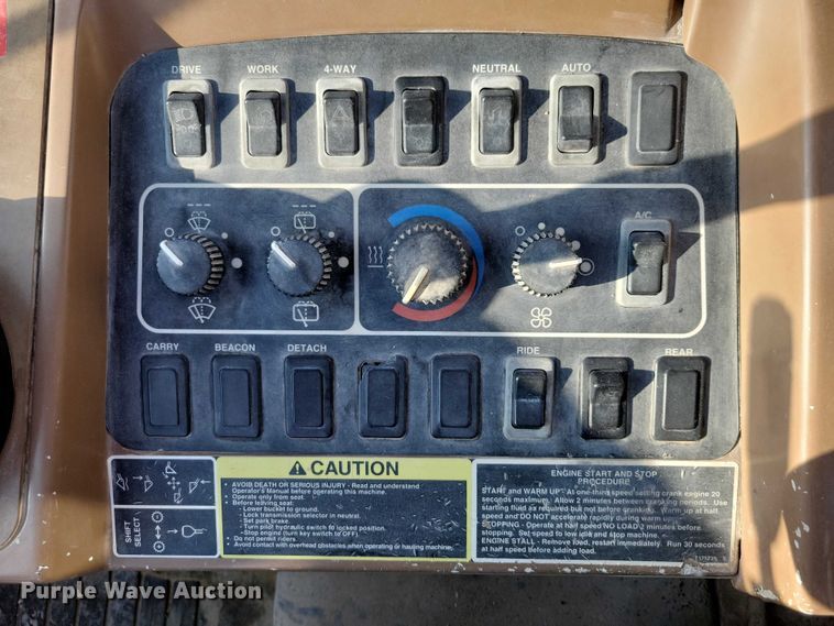 image for item EA2752 1999 John Deere 544H wheel loader