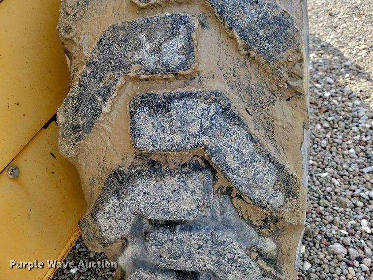 image for item EA2752 1999 John Deere 544H wheel loader